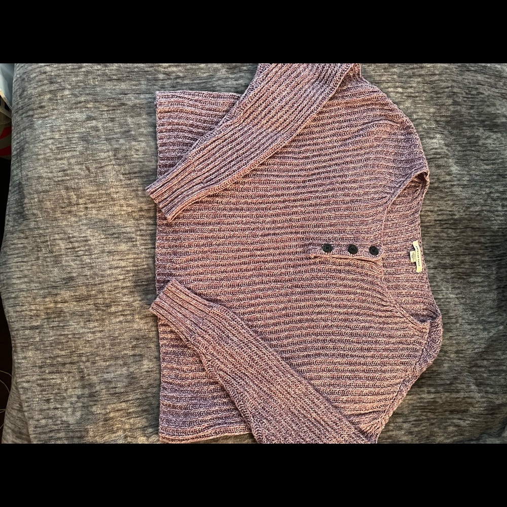 American Eagle crop knit sweater